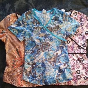 3 Scrub Tops Bundle (Size XS)